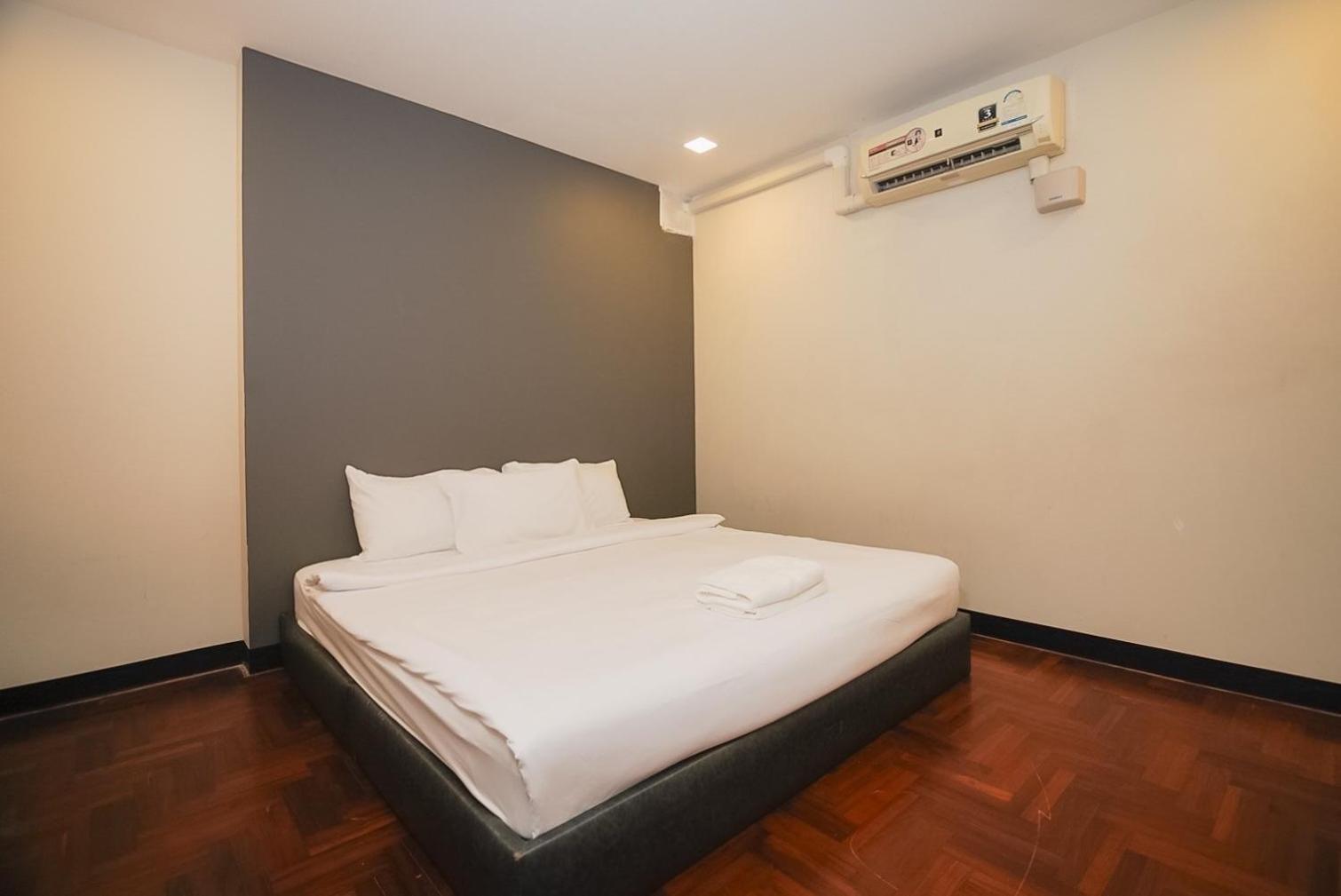 โกอินน์ สีลม - สถานีรถไฟฟ้าเซนต์หลุยส์ Go Inn Silom - Bts Saint Louis Bangkok Esterno foto