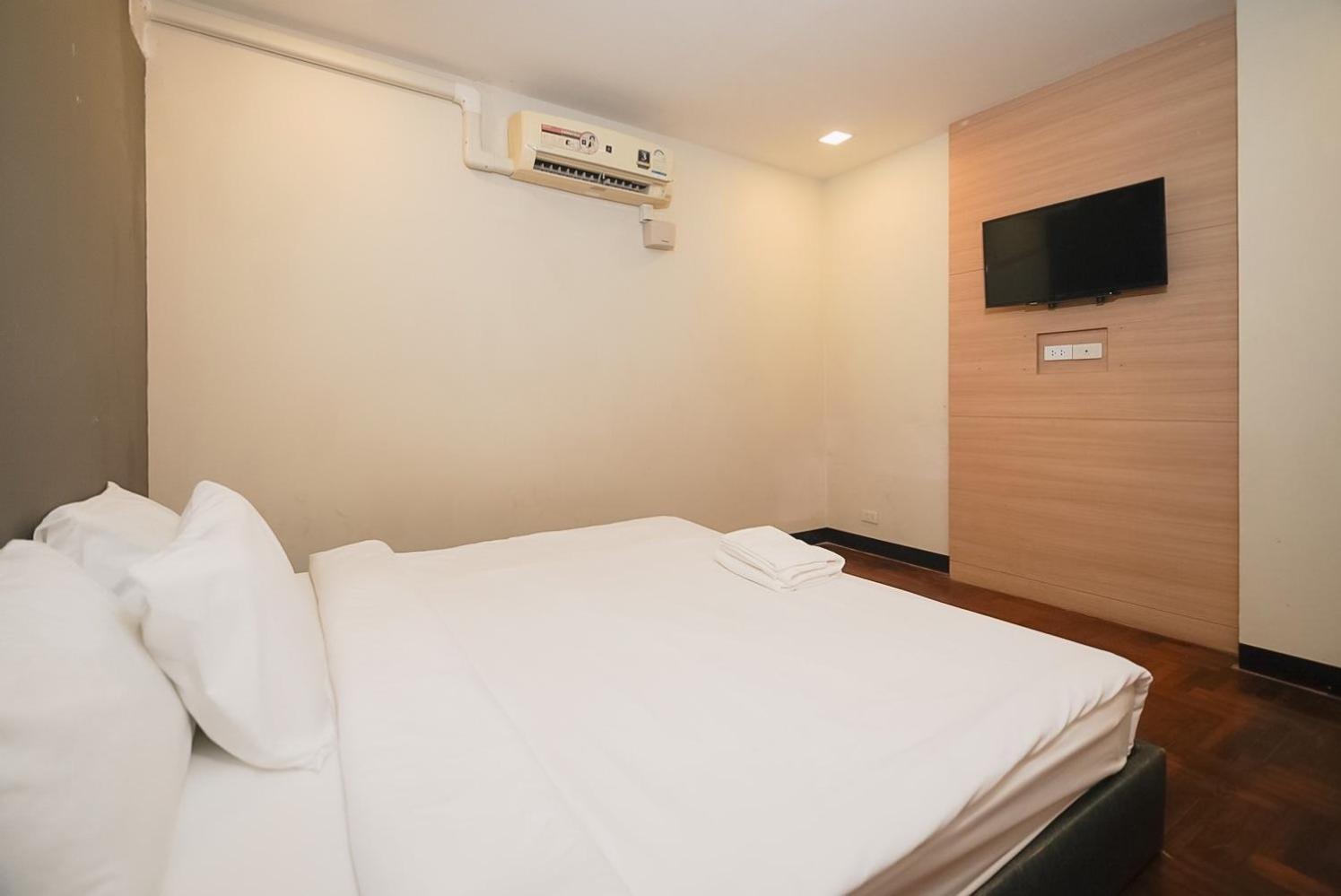 โกอินน์ สีลม - สถานีรถไฟฟ้าเซนต์หลุยส์ Go Inn Silom - Bts Saint Louis Bangkok Esterno foto
