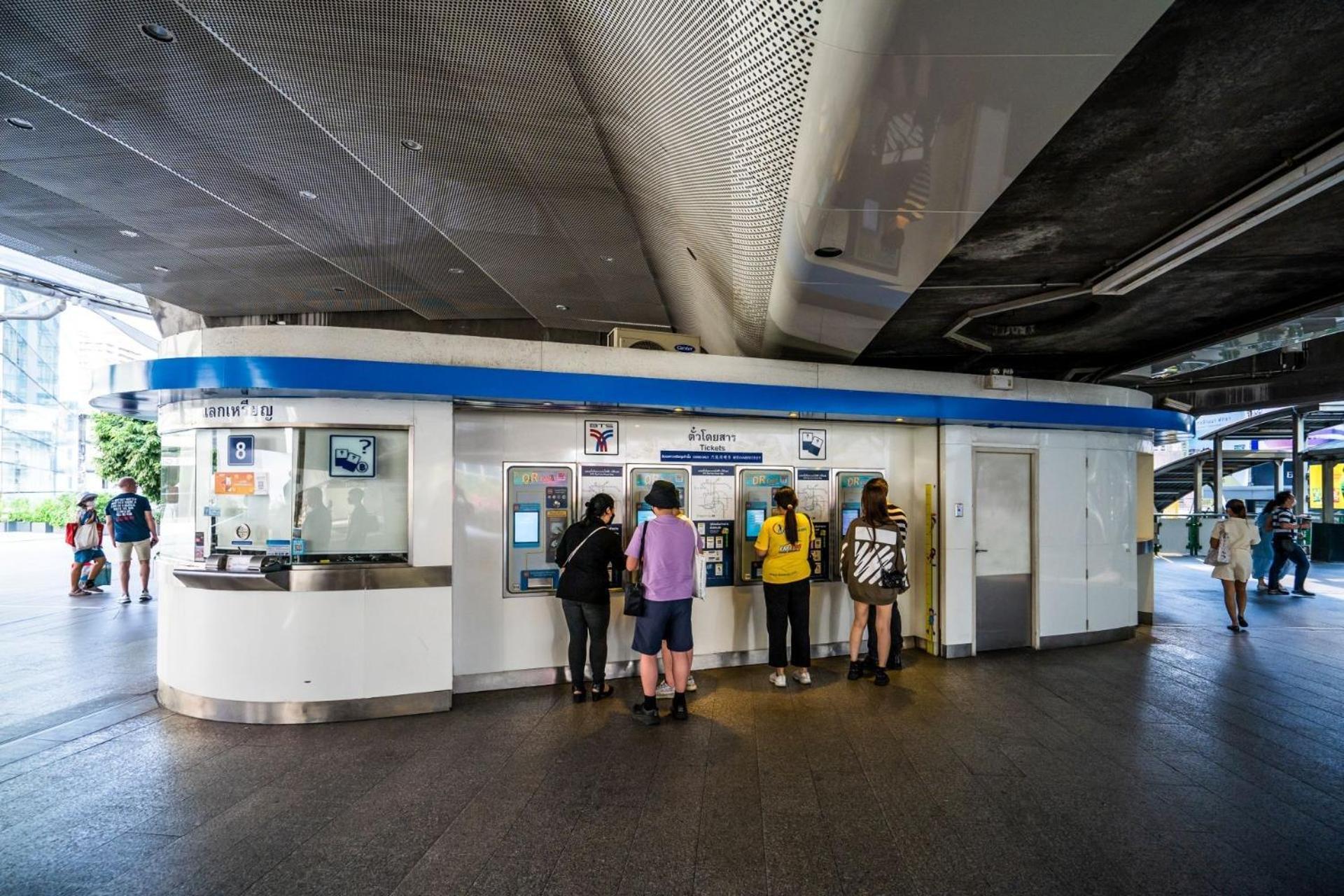 โกอินน์ สีลม - สถานีรถไฟฟ้าเซนต์หลุยส์ Go Inn Silom - Bts Saint Louis Bangkok Esterno foto